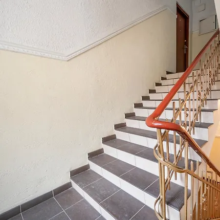 Kilinskiego Standard By Bookinghost Łódź