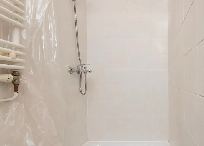 Kilinskiego Standard By Bookinghost * Łódź